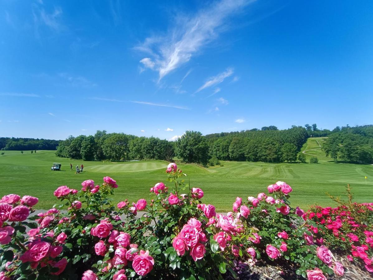 Golf Resort Kloech Ngoại thất bức ảnh