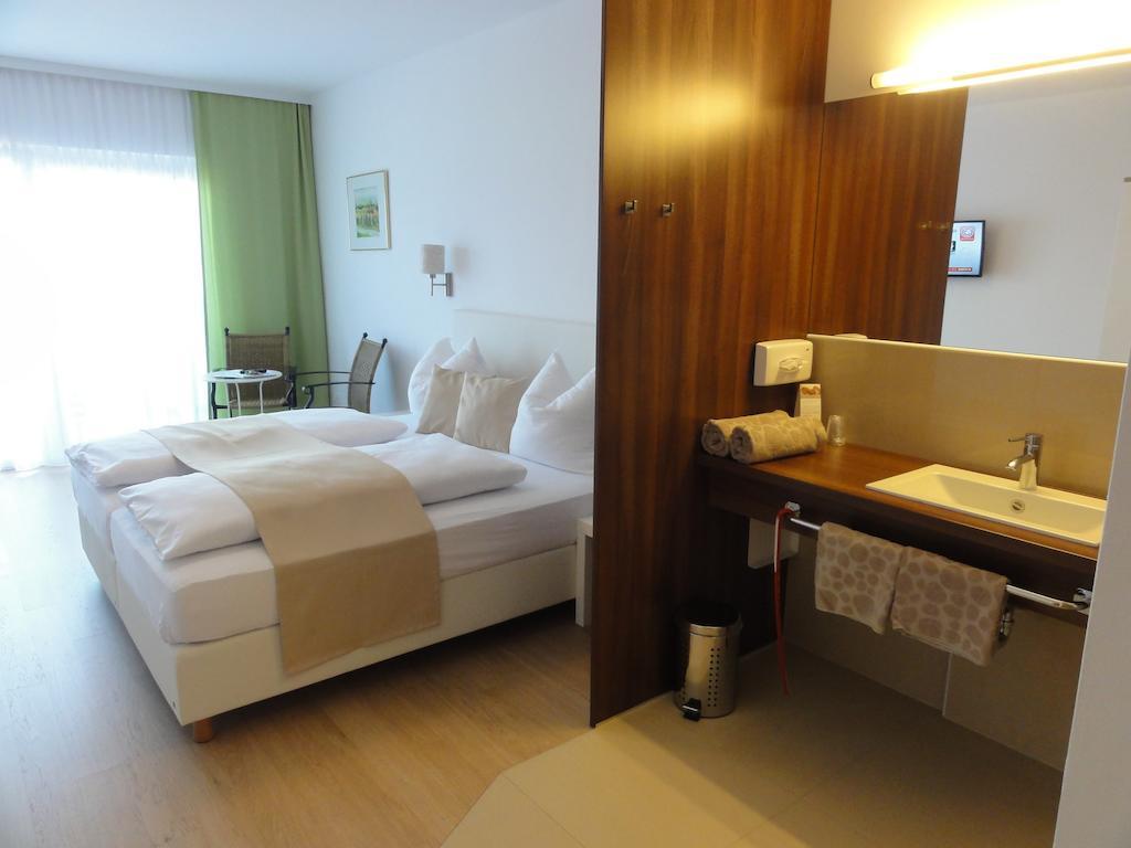 Golf Resort Kloech Phòng bức ảnh