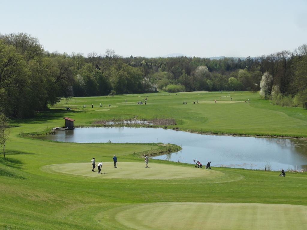Golf Resort Kloech Ngoại thất bức ảnh