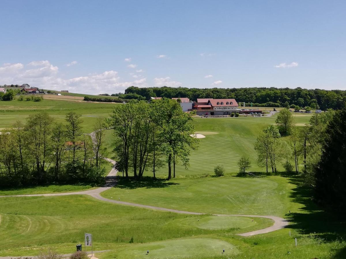 Golf Resort Kloech Ngoại thất bức ảnh