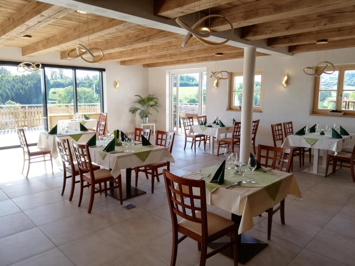 Golf Resort Kloech Ngoại thất bức ảnh